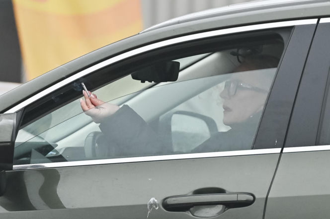 Krystyna Janda kurzy w aucie