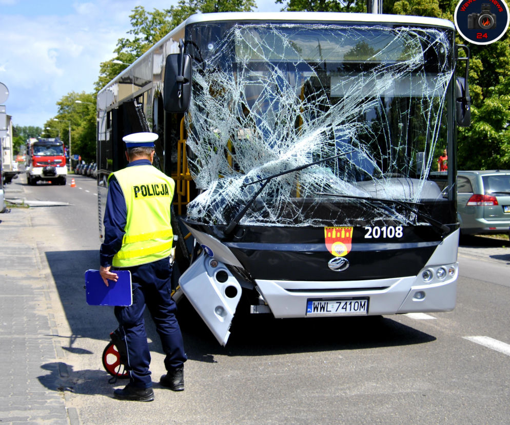 Kolejny wypadek miejskiego autobusu!