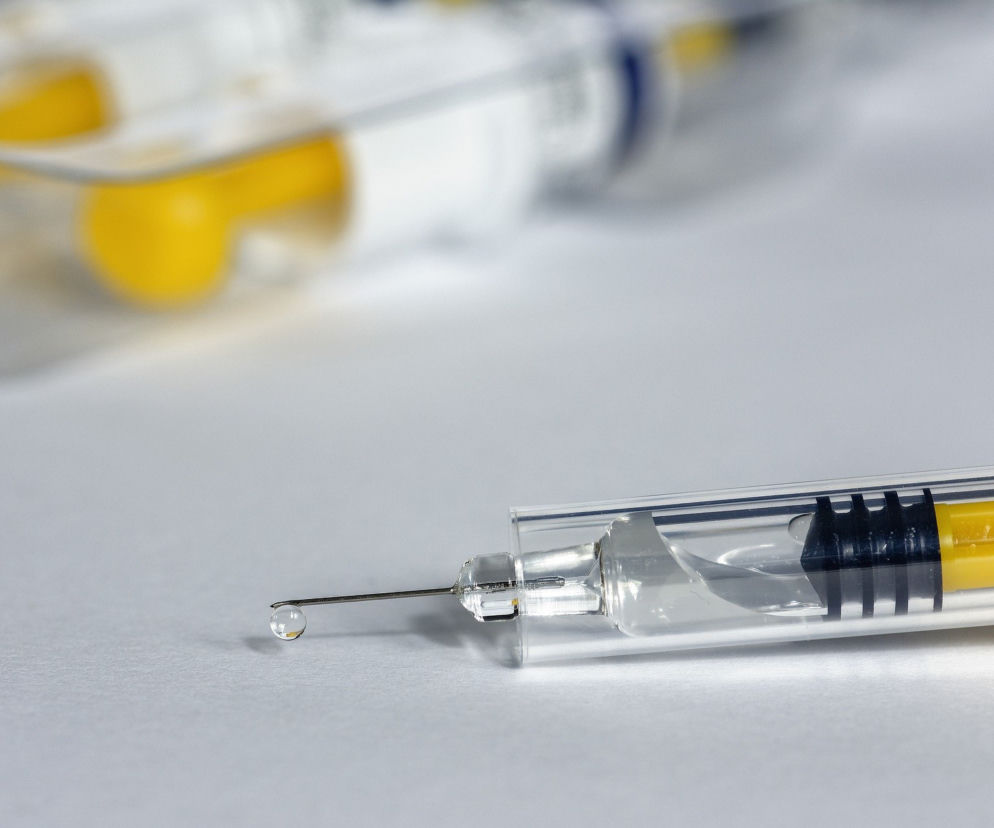 AstraZeneca zmniejsza dostawy do Polski