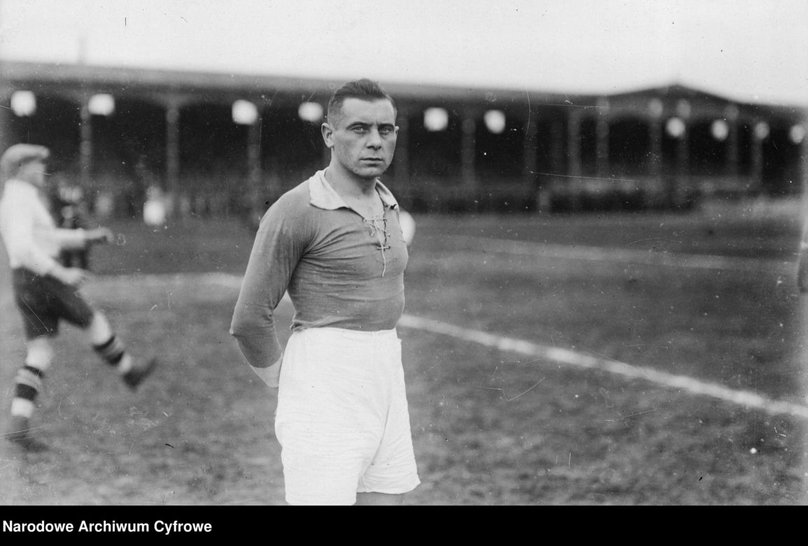 Archiwalne zdjęcia piłkarzy Warty Poznań. Tak wyglądał polski futbol blisko 100 lat temu!