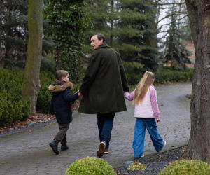 Pierwsza miłość, odcinek 4200: Emilka przekonuje się, z kim zdradza ją Fryderyk. Prawda okazuje się znacznie gorsza, niż myślała