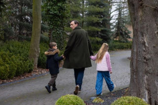 Pierwsza miłość, odcinek 4200: Emilka przekonuje się, z kim zdradza ją Fryderyk. Prawda okazuje się znacznie gorsza, niż myślała