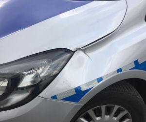Ukrainka zniszczyła radiowóz i zaatakowała policjantkę bo... chciała być deportowana!
