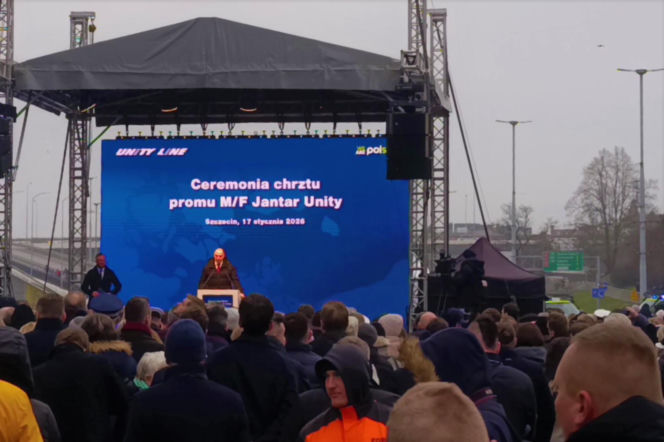 Chrzest promu Jantar Unity