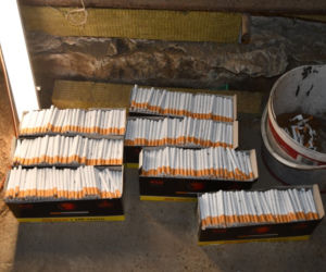 Kętrzyn. Chałupnicza produkcja lewych papierosów. Pogranicznicy zlikwidowali fabrykę