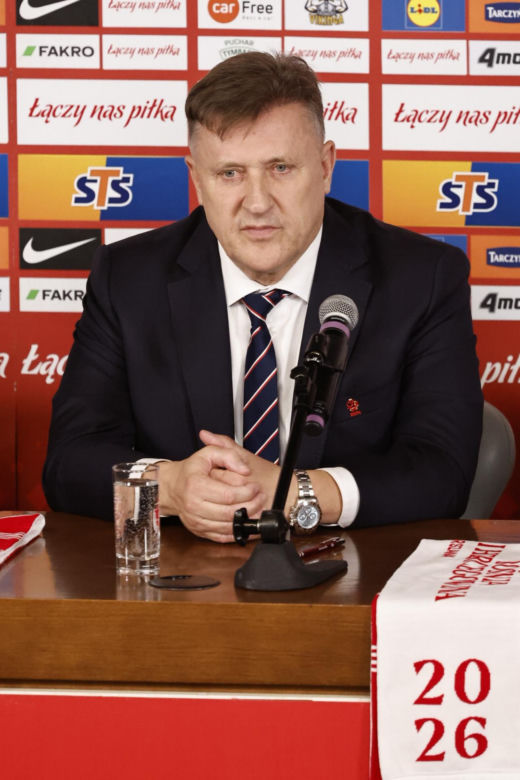 Cezary Kulesza i sekretarz Łukasz Wachowski ogłosili nowego sponsora PZPN