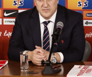 Cezary Kulesza i sekretarz Łukasz Wachowski ogłosili nowego sponsora PZPN