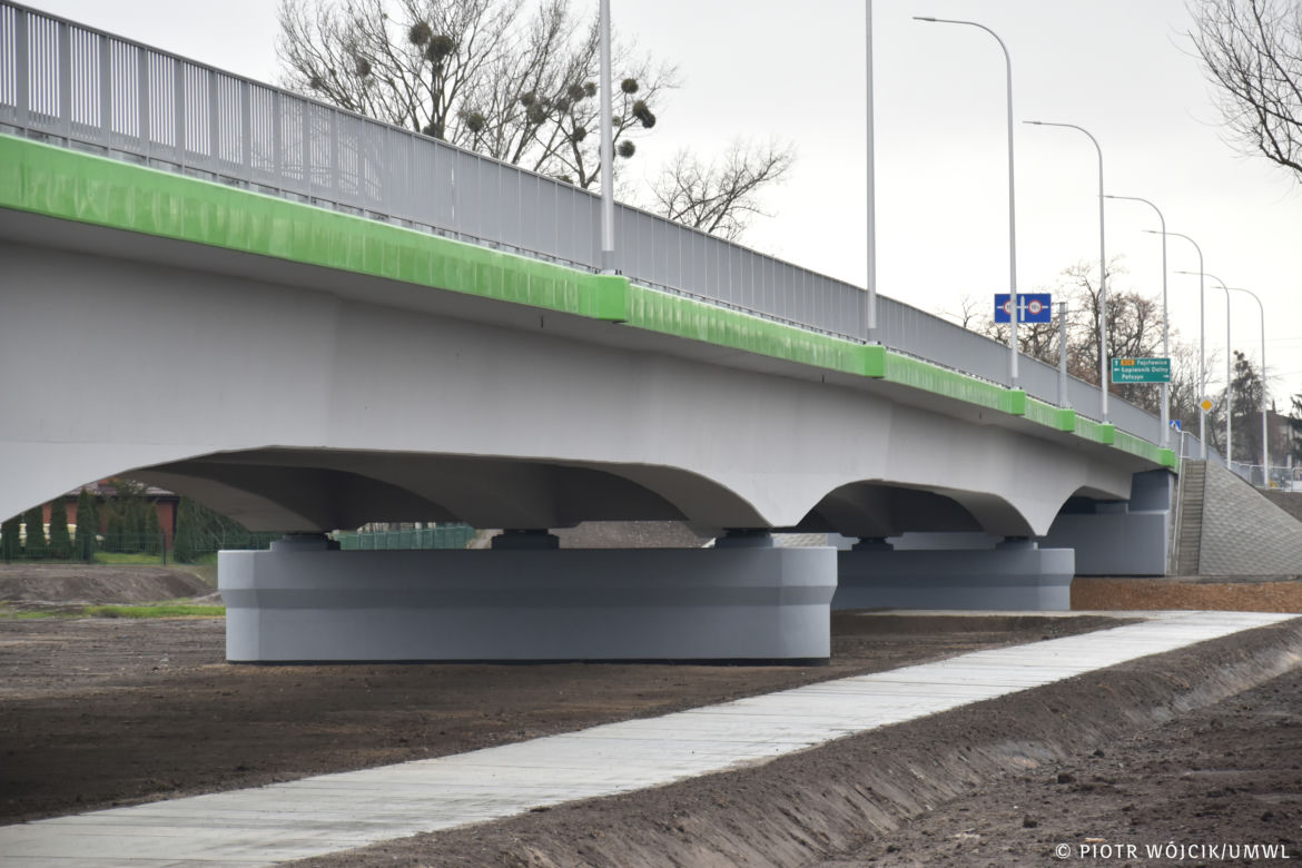 W Trawnikach, na drodze wojewódzkiej nr 838, otwarto nowy most na rzece Wieprz [ZDJĘCIA]