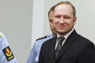 Anders Breivik znów zmienił tożsamość. Wybrał najpopularniejsze nazwisko w Norwegii