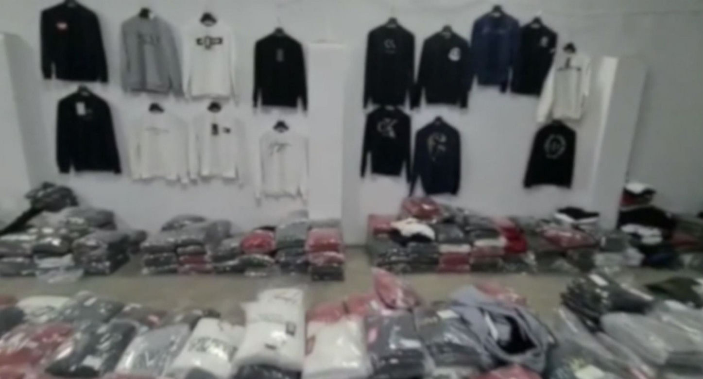 Zlikwidowali magazyn podróbek o wartości 17 milionów złotych! Wielka akcja policji w Jankach pod Warszawą