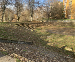 Amfiteatr na Tatarach będzie odnowiony. Wykonawca odebrał teren