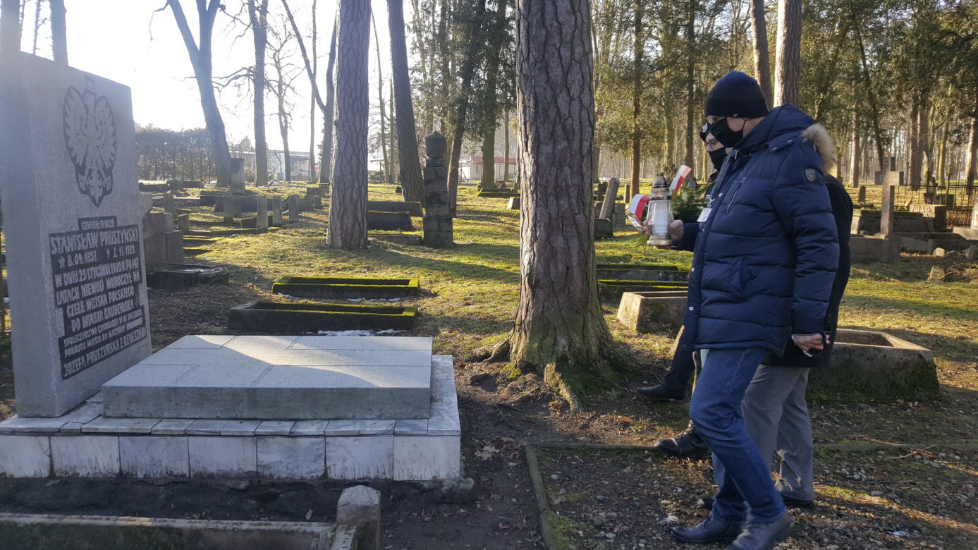 Rocznica Powstania Styczniowego. Cmentarz garnizonowy w Grudziądzu