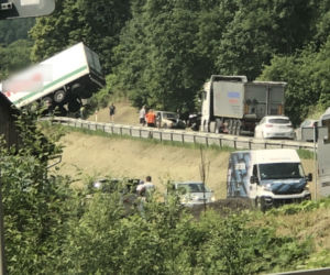 Wypadek autokaru na zakopiance 