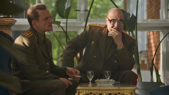 Wojna zastępcza. Generał Dubynin (Cezary Żak), pułkownik Zarudin (Dawid Dziarkowski)