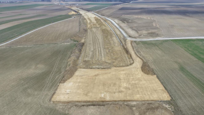 Budowa S8 pod Wrocławiem nabiera tempa. Zobacz najnowsze zdjęcia z placu budowy