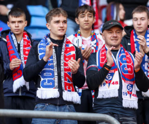 Zdjęcia kibiców i zawodników z derbów Górnego Śląska