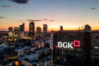 Nowatorskie rozwiązania BGK w tarczy antykryzysowej – program gwarancji faktoringowych