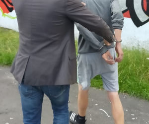 Okradł sklep na Bałutach. Wpadł po pościgu