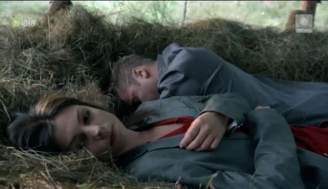 To nie koniec świata odcinek 7. Anka (Karolina Gorczyca), Paweł (Krystian Wieczorek)