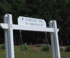 Ławeczka - „Zabujaj się w Brodach”