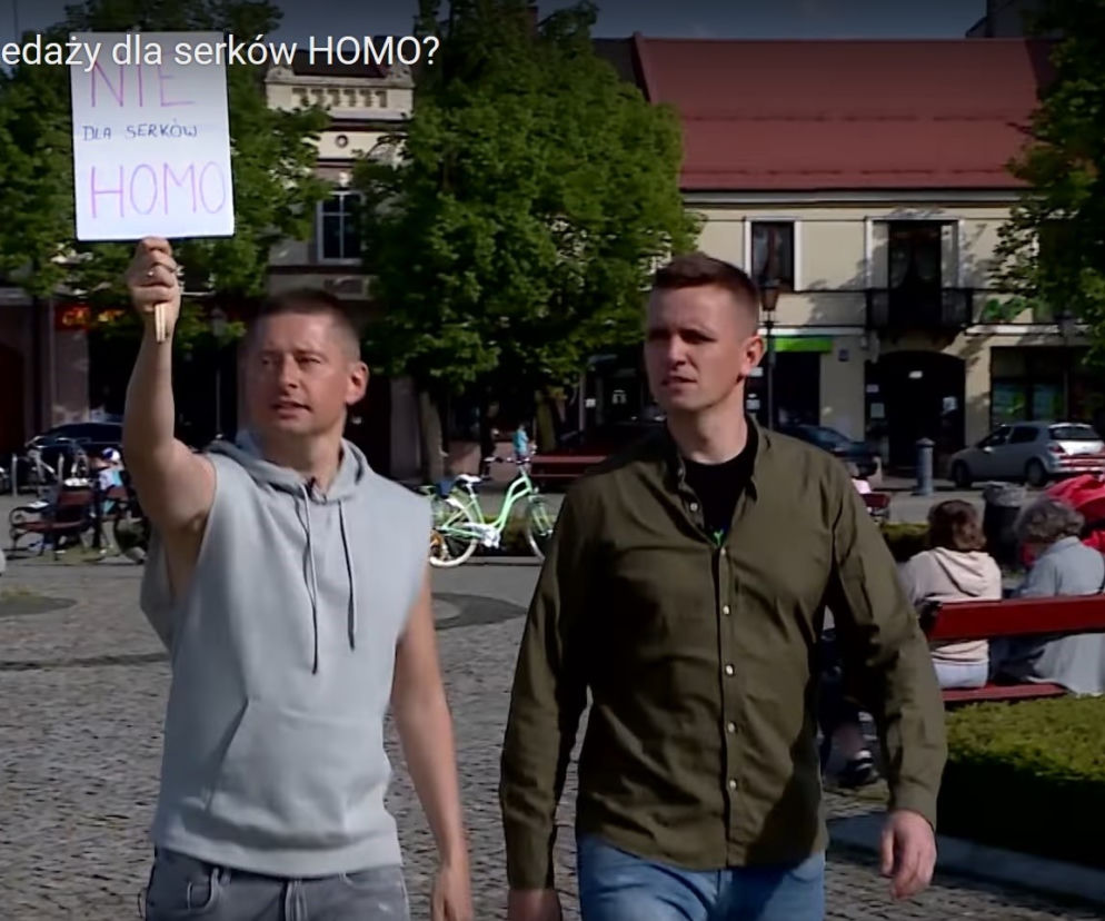 Para gejów ośmieszyła mieszkańców Łowicza! To teraz strefa wolna od serków homo [WIDEO]
