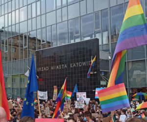 Kolorowy tłum manifestował w Katowicach. Wszystkich nas nie zamkniecie [ZDJĘCIA]
