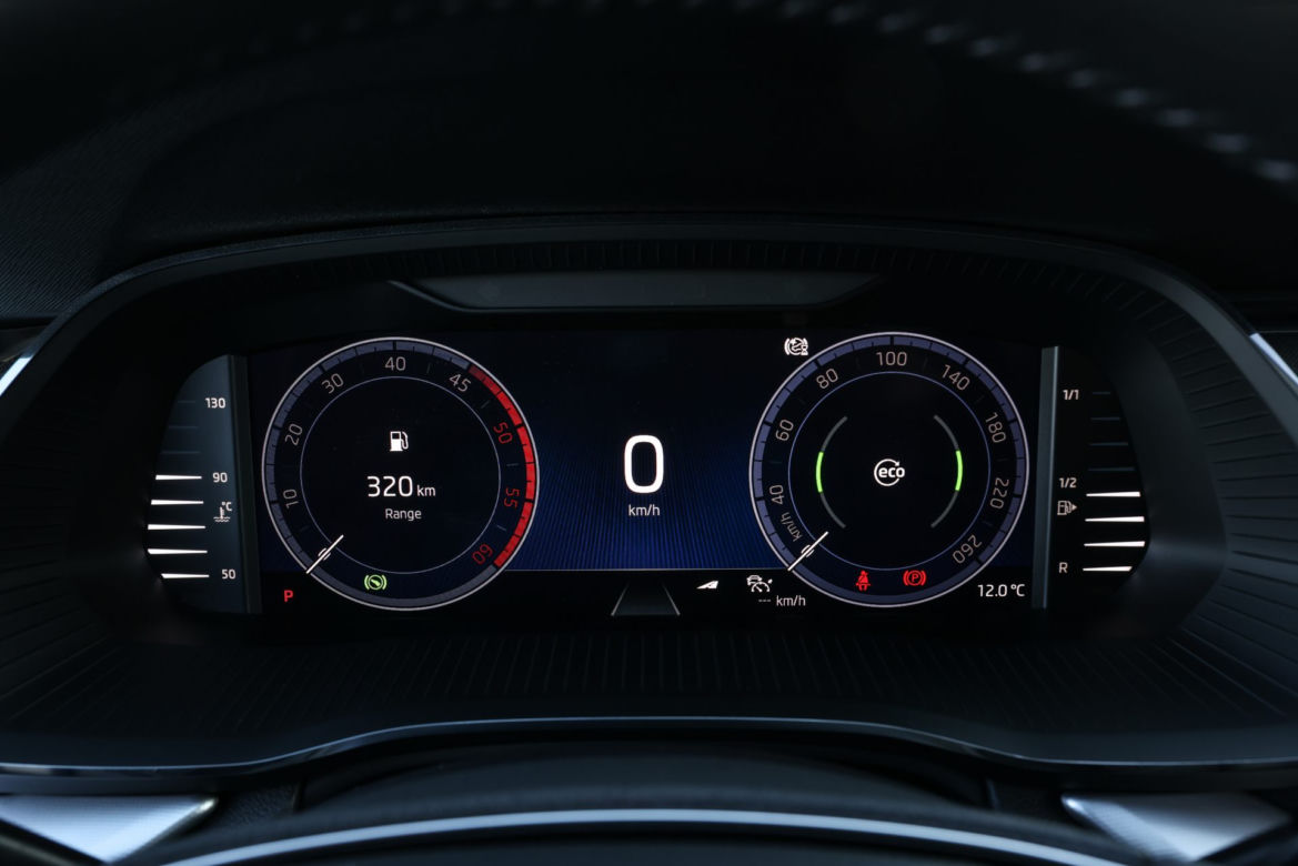 Nowa Skoda Octavia e-Tec