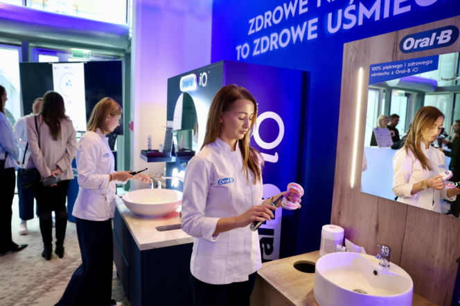 Iga i Agata Świątek na konferencji otwierającej kampanię Oral-B