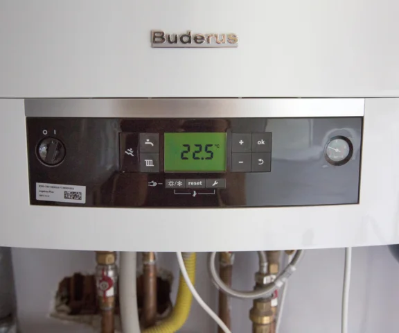 W domach pojawi się nowy obowiązek. Strażacy rozpoczęli działania