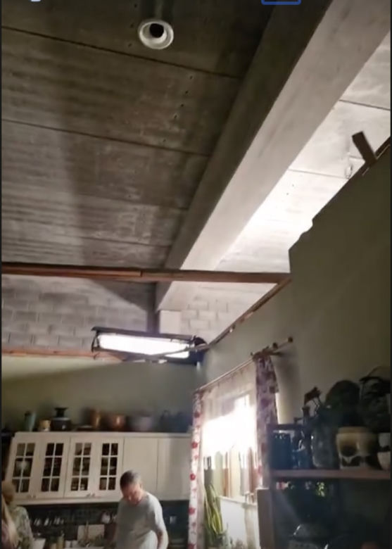 M jak miłość. Wnętrze domu w Grabinie