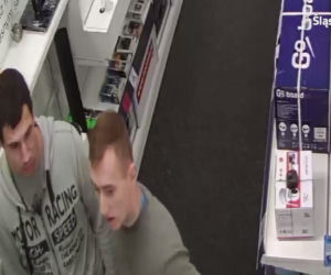 Policja szuka tych mężczyzn