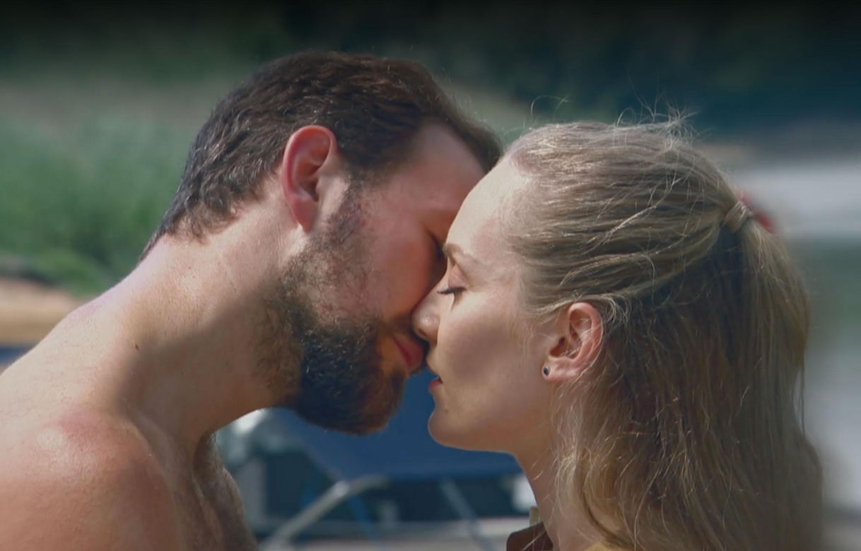 Barwy szczęścia, odcinek 3012 Marcin (Oskar Stoczyński), Renata (Anna Mrozowska)
