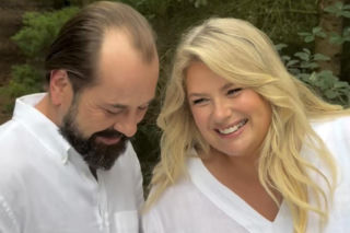 Barwy szczęścia. Aldona (Elżbieta Romanowska), Borys (Jakub Wieczorek)