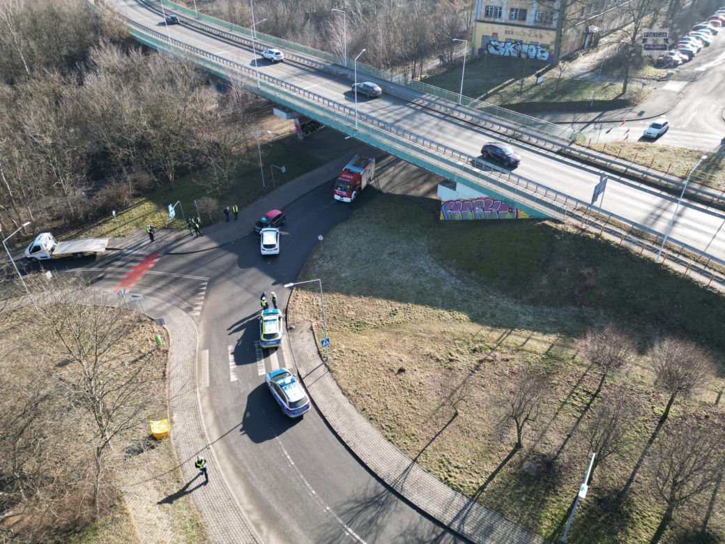 Zderzenie dwóch pojazdów w Mysłowicach