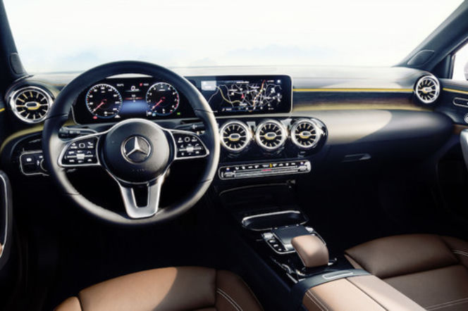 Mercedes Klasy A - wnętrze