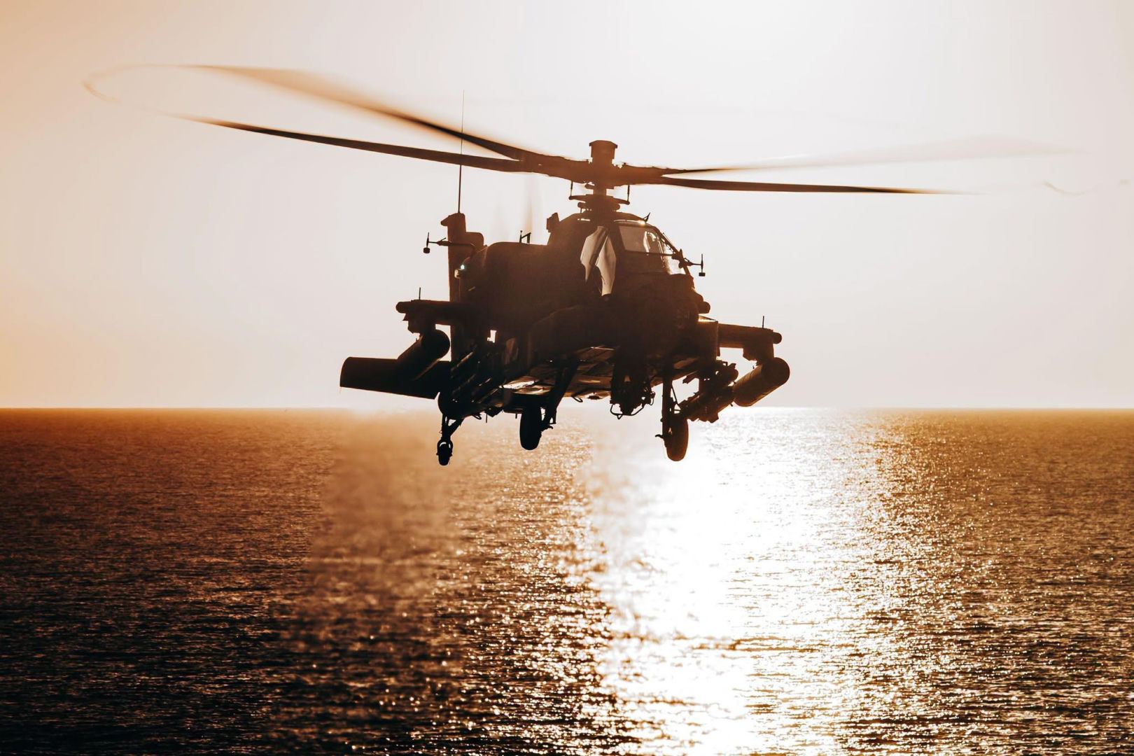 Holenderski AH-64E Apache
