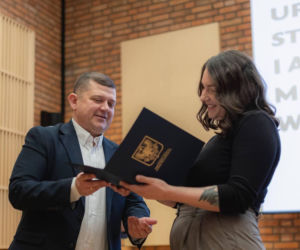 Wręczono stypendia dla uzdolnionych artystów