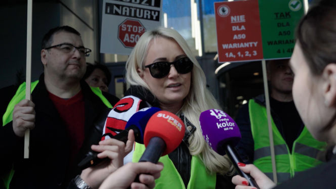 Dramat setek rodzin pod Warszawą! Nowa autostrada zburzy ich domy?! „Żyjemy na bombie”