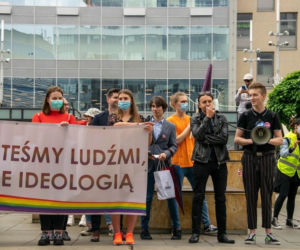 Katowice: Tłumy na proteście społeczności LGBT. Ludzie to nie ideologia! 