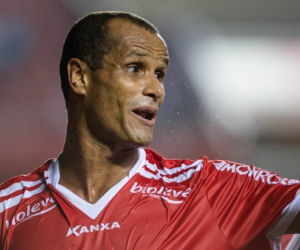 Rivaldo, Del Piero i inne legendy w Polsce! Specjalna okazja, każdy będzie mógł ich zobaczyć na murawie