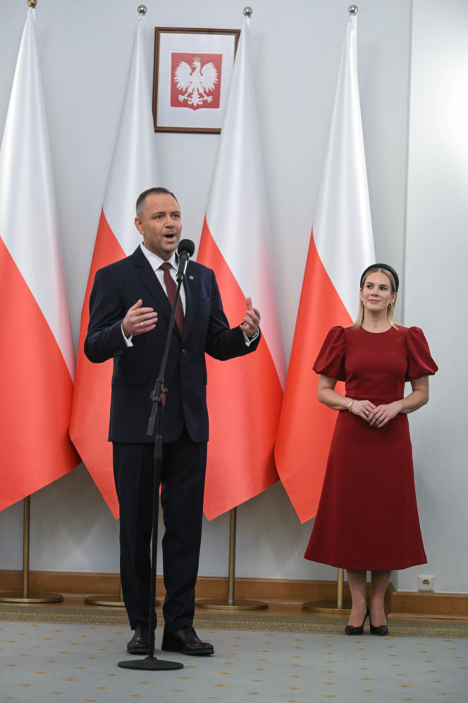 Prezydent w Dzień Kobiet wręczył odznaczenia zasłużonym kobietom