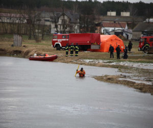 Bracia zginęli pod lodem. Tragedia w Mokobrodach