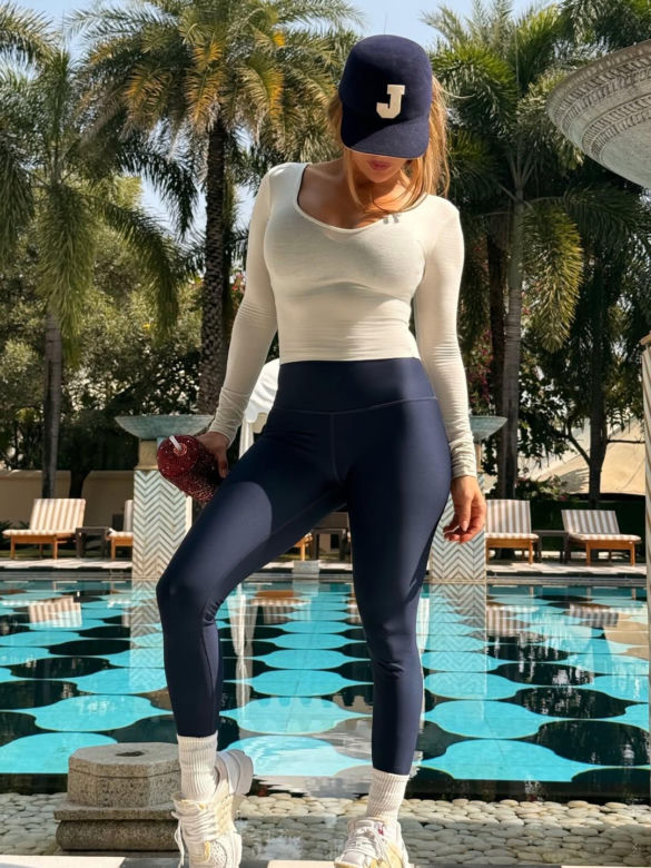 Jennifer Lopez