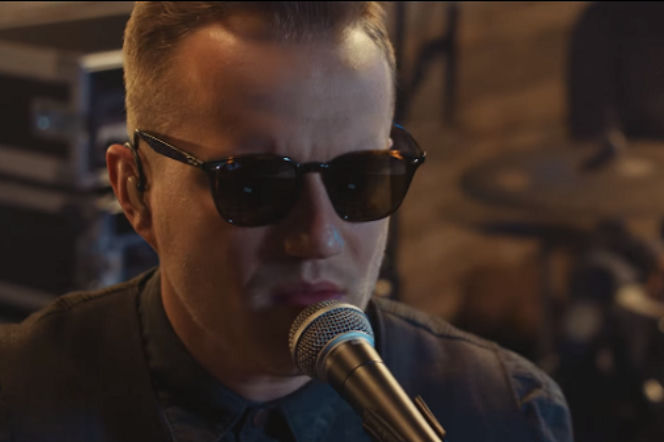Mrozu - nowy singiel. Szerokie wody w wersji live session