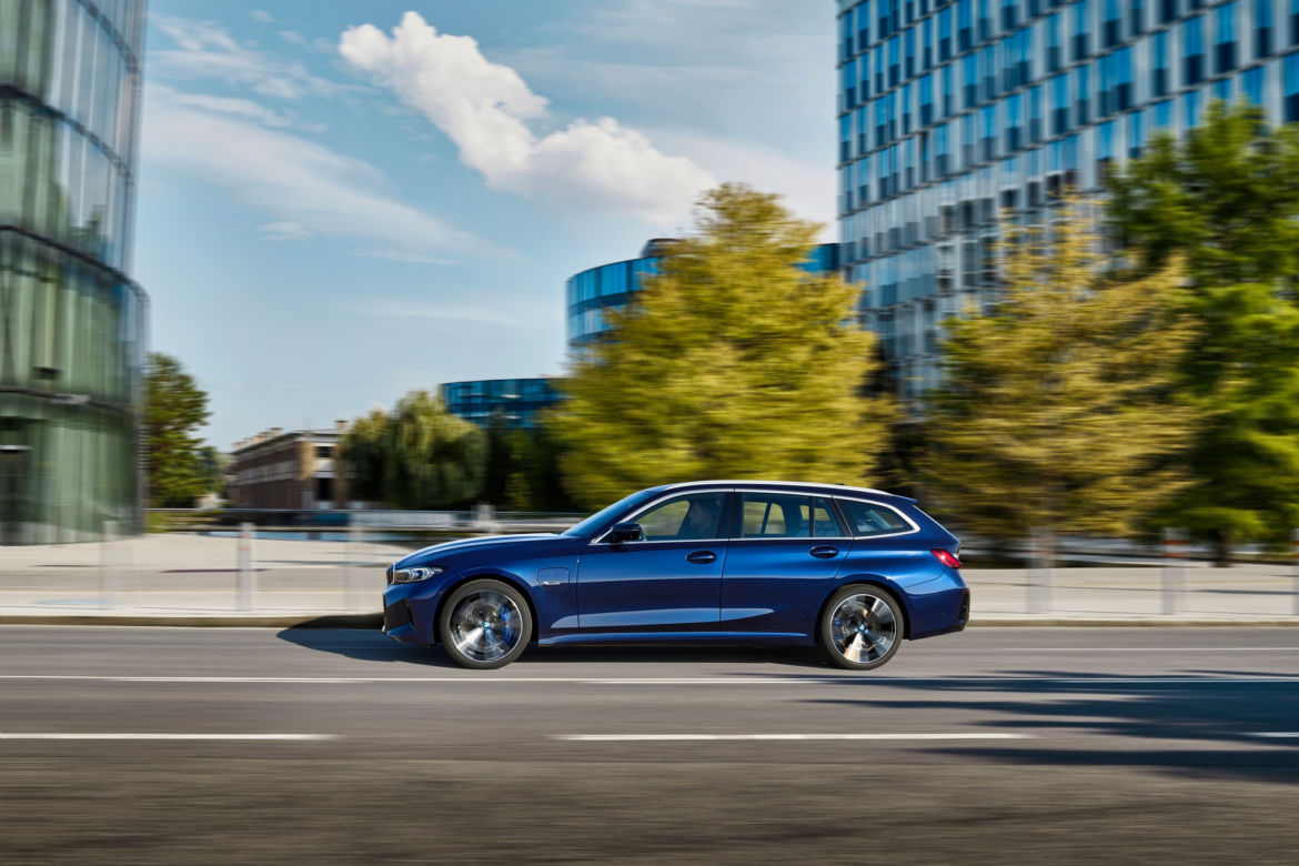 BMW serii 3 po liftingu (2023)