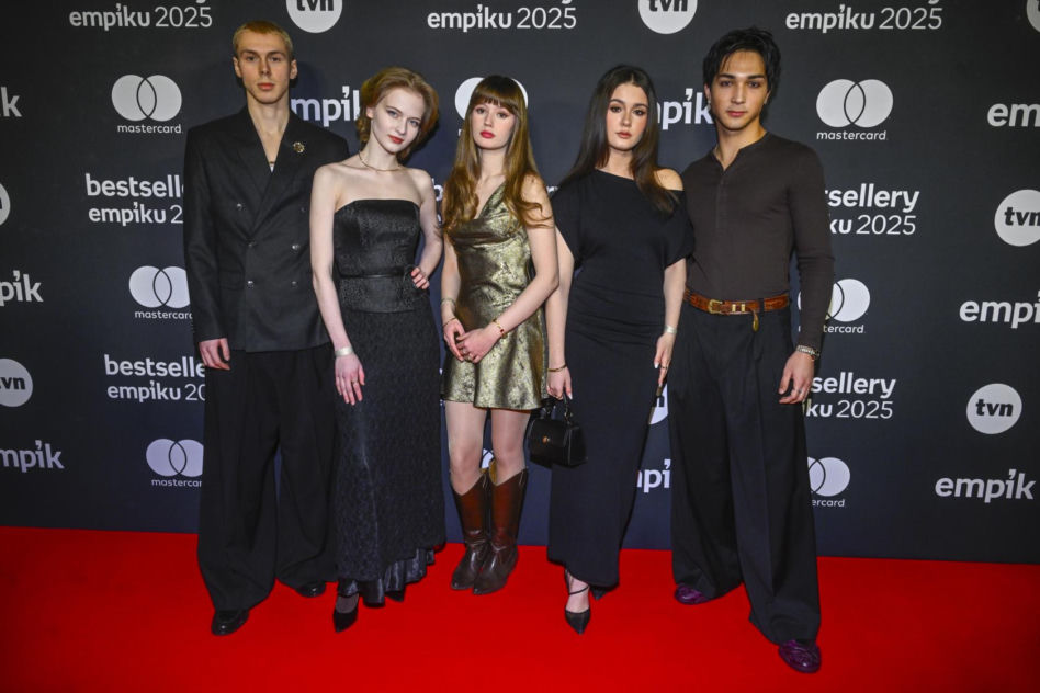 Bestsellery Empiku