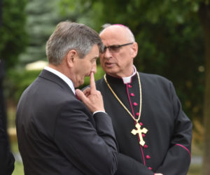 KUCHCIŃSKI W KOŚCIELE.