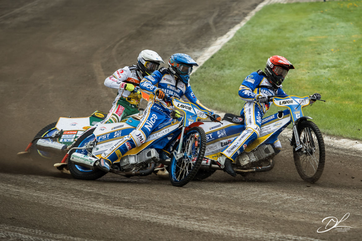 Powrót kibiców na Motoarenę. Tak fani przeżywali mecz Apatora Toruń z Włókniarzem Częstochowa