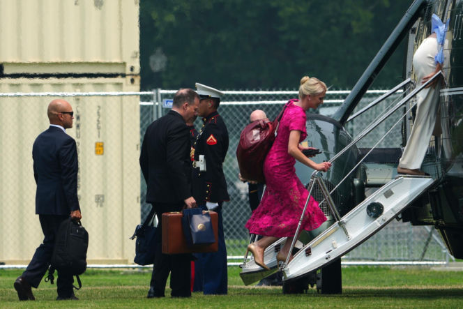 Plotkują o romansie Trumpa z młodą blondynką! Asystentka na celowniku