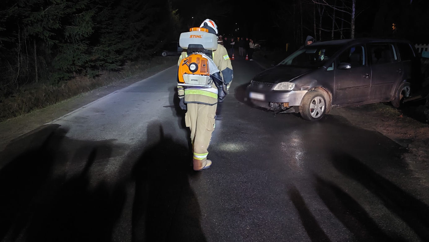 Pijany ksiądz chciał zabić mnie i mojego syna! Wieś pod Grodziskiem w szoku po nocnym rajdzie wikarego,